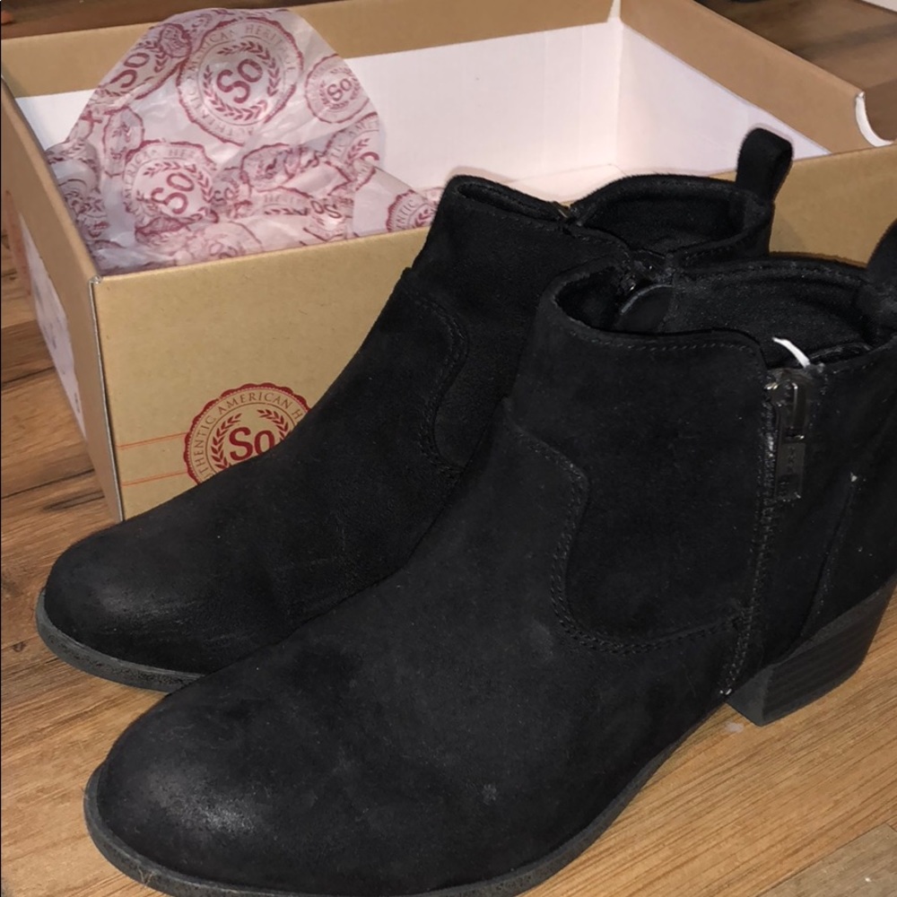Black ankle boots